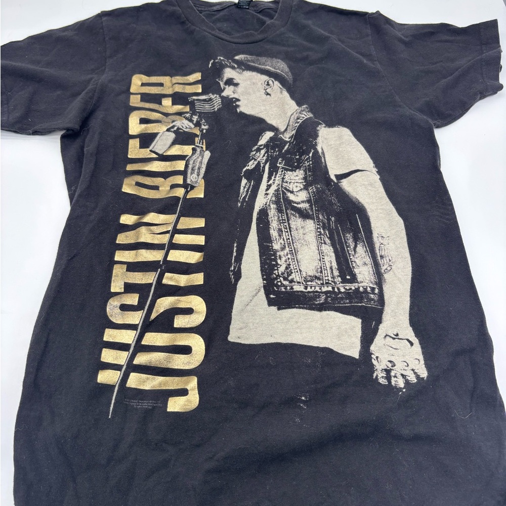 VINTAGE Justin Bieber Believe Tour Shirt with Tour Dates Black